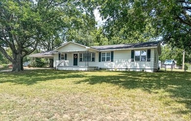 Fort Gibson Lake Home Sale Pending in Fort Gibson Oklahoma