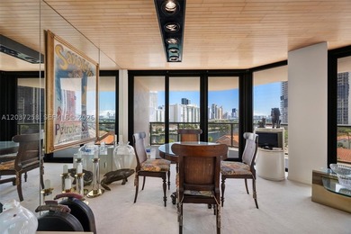 Wake up to breathtaking, unobstructed views in Turnberry Isle - photo 6