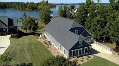 Welcome to this beautiful well-appointed lakefront home in the - photo 4