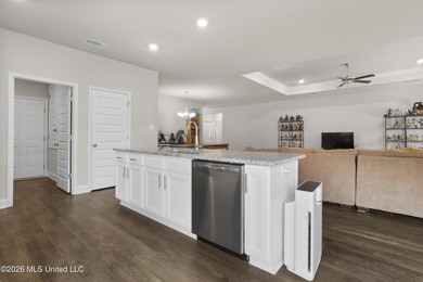 ASSUMABLE VA LOAN WITH 2.875% RATE! Brand new listing in the - photo 15