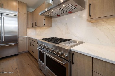 Nestled in the scenic Vail Valley, this stunning new - photo 17