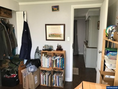 Well maintained home awaits you! Spacious kitchen w/ ample