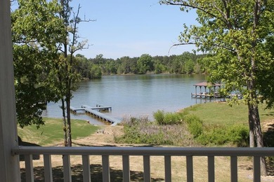 Welcome to this beautiful well-appointed lakefront home in the - photo 10