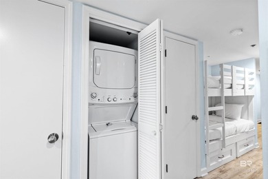 Welcome to Clearwater 4C, your perfect beachfront escape! This - photo 24
