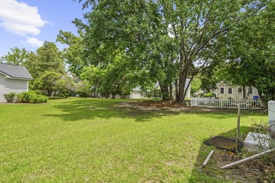 Tucked inside the Gated 55+ Community of The Elms of Charleston - photo 27