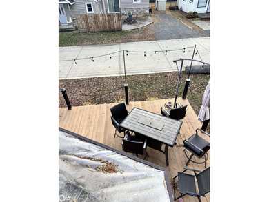 Beautiful updated home located right next to the lake! All new - photo 29