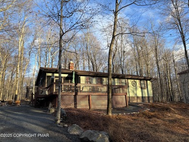 Big Bass Lake Home For Sale in Clifton Pennsylvania