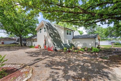 Lake Home Sale Pending in Bonham, Texas