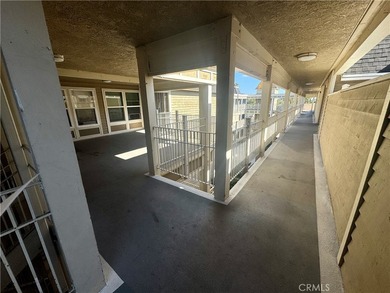 Welcome to 300 East Chestnut Avenue, Unit N, on the third floor - photo 7