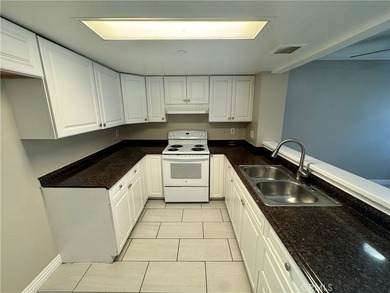Welcome to 300 East Chestnut Avenue, Unit N, on the third floor - photo 9