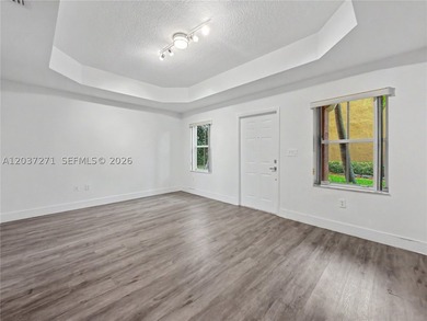 Welcome Home! Beautifully remodeled 2bedroom, 2.5-bath - photo 3