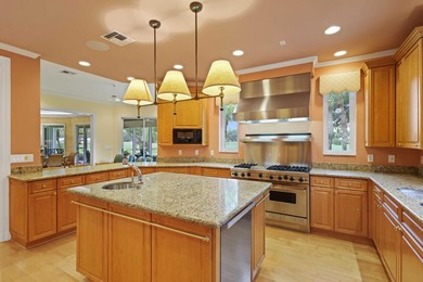 Elegantly situated in the prestigious Village of Golf, 5 Country - photo 21