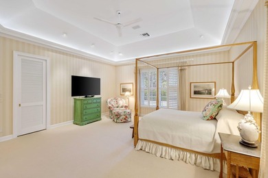 Elegantly situated in the prestigious Village of Golf, 5 Country - photo 29
