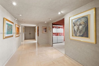 Welcome to Residence 1401 at TowerHouse, a corner residence - photo 4