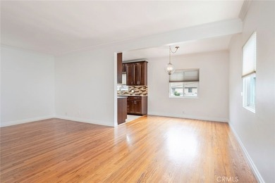 Charming Own-Your-Own Unit in the Heart of Alamitos Beach - photo 1