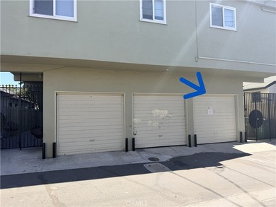 Charming Own-Your-Own Unit in the Heart of Alamitos Beach - photo 3