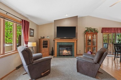 Turn Key Lake Arrowhead Pines Course Home! Superb location just - photo 11