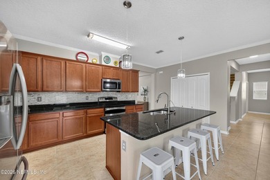 Welcome to this exceptional pool home in the highly sought-after - photo 14