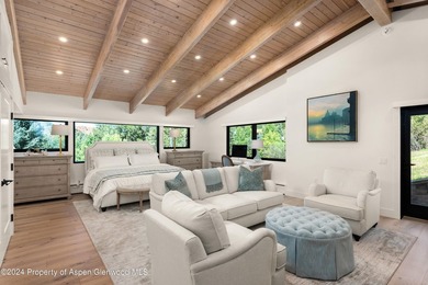 Perched on one of the most optimal locations above Willoughby - photo 16
