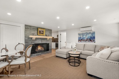 Perched on one of the most optimal locations above Willoughby - photo 21