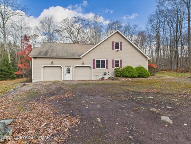 (private lake, pond, coastal) Home For Sale in Pocono Lake Pennsylvania