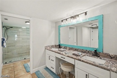 LOCATION, LOCATION, LOCATION! Welcome to this exceptional Direct - photo 15