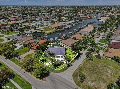 LOCATION, LOCATION, LOCATION! Welcome to this exceptional Direct - photo 31