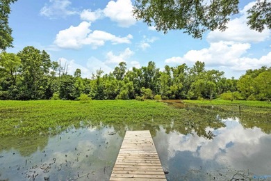 Escape to your own private retreat on Sugarland Lake, with - photo 45