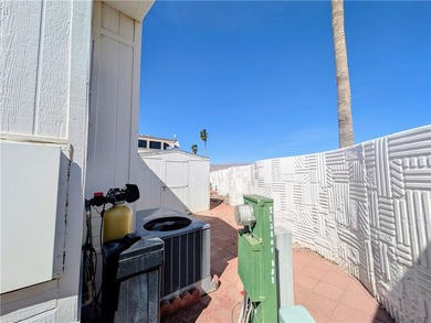 Large home with plenty of potential to make it your own. Nice - photo 5