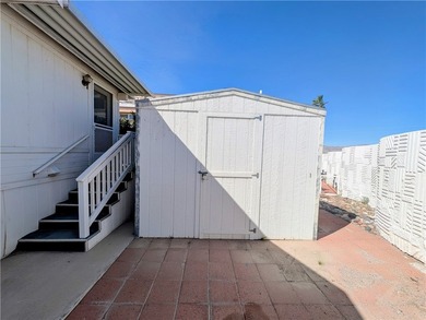 Large home with plenty of potential to make it your own. Nice - photo 6