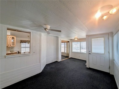 Large home with plenty of potential to make it your own. Nice - photo 10