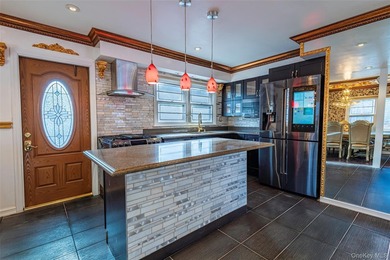 Welcome to this beautiful Hi-Ranch in Douglaston!! Features - photo 5