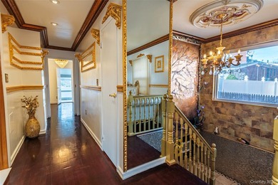 Welcome to this beautiful Hi-Ranch in Douglaston!! Features - photo 9