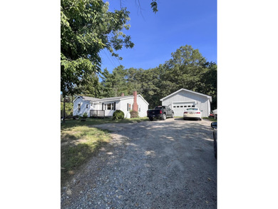 Pleasant Pond / Cobbosseecontee Stream Home For Sale in West Gardiner Maine