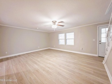 Rare Dual-Residence Gem: Two Fully Remodeled Homes on One Lot! - photo 10
