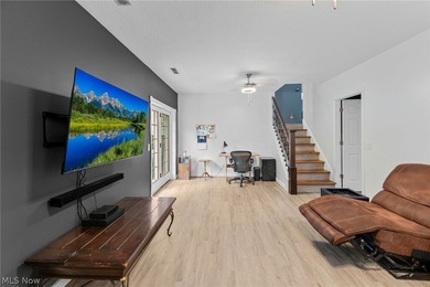 Beautifully updated 3 bedroom, 2 full bath home with year-round - photo 20