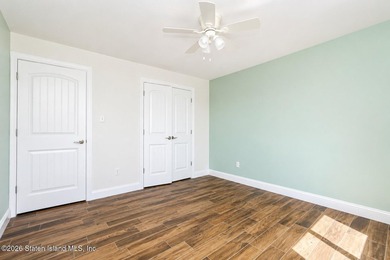2 family with a 1 Bedroom Apartment that has a Separate Entrance - photo 33