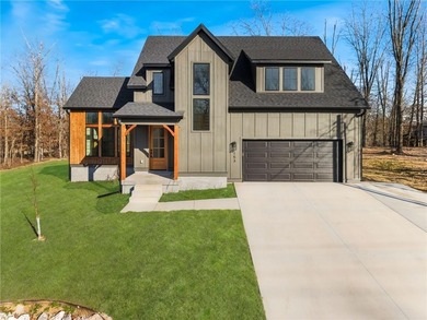 Lake Loch Lomond Home For Sale in Bella Vista Arkansas