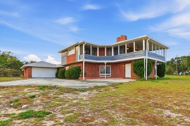 Lake Weohyakapka Home For Sale in Lake Wales Florida