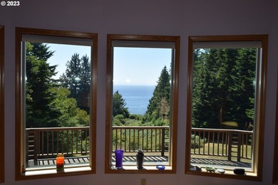 Ocean View Acreage!!! Charming two-bedroom, one-bath artist - photo 18