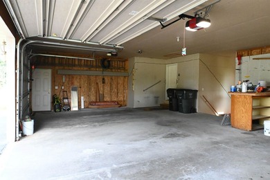 Remarkable Custom Built home available in Grand Videre Estates - photo 36