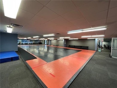 Prime highway commercial property with high visibility and quick