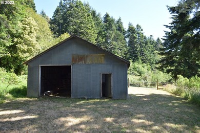 Ocean View Acreage!!! Charming two-bedroom, one-bath artist - photo 44