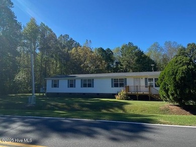 Pamlico River Home Sale Pending in Blounts Creek North Carolina