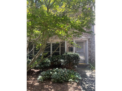 North Lake Townhome/Townhouse For Sale in Atlanta Georgia
