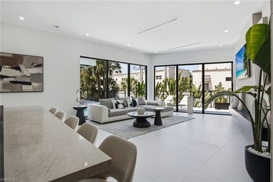 Discover this spectacular modern mid-century estate in the - photo 11