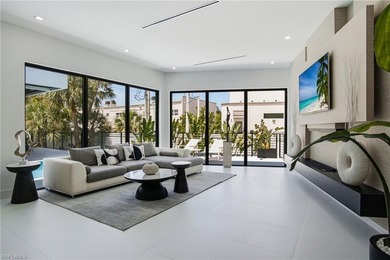 Discover this spectacular modern mid-century estate in the - photo 12