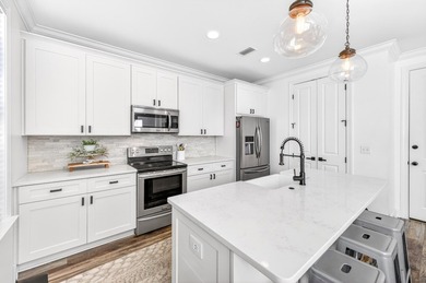 JUST REDUCED! UPGRADED AND UPDATED! This 2,348 SF corner-lot - photo 13