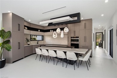 Discover this spectacular modern mid-century estate in the - photo 13