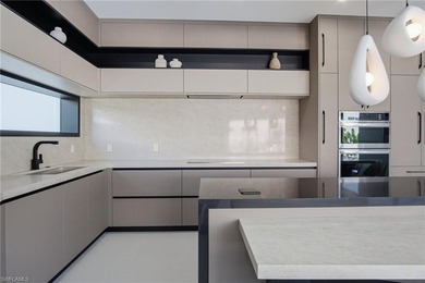 Discover this spectacular modern mid-century estate in the - photo 16